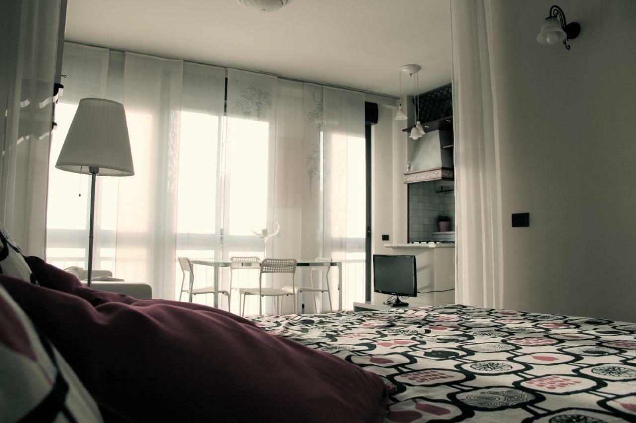 Ferienwohnung Studio Downtown Fantastic Area Mailand Exterior foto